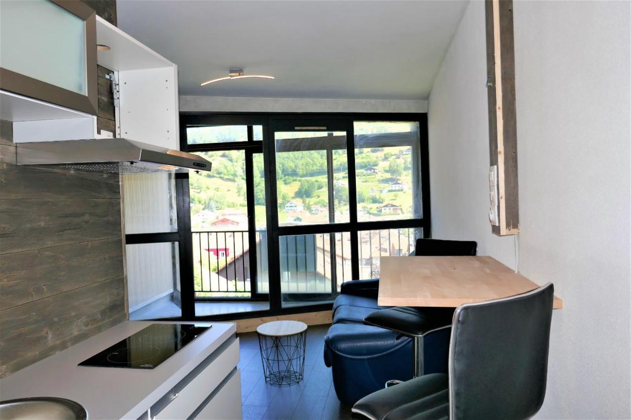 Studio D Elena Hyper Centre Apartment ลาแบรส ภายนอก รูปภาพ